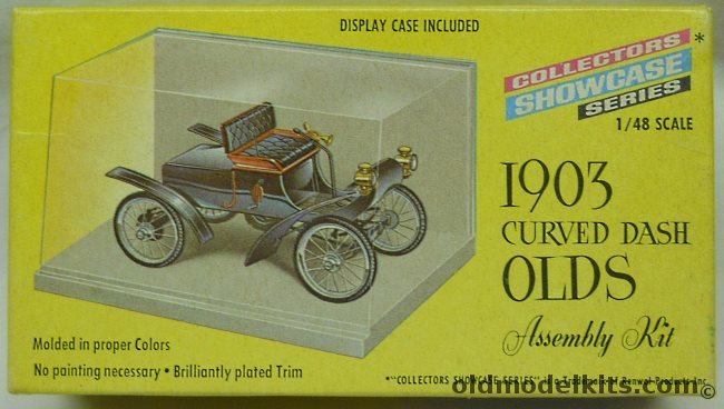 Renwal 1/48 1903 Curved Dash Oldsmobile Collectors Showcase Series, 131-79 plastic model kit